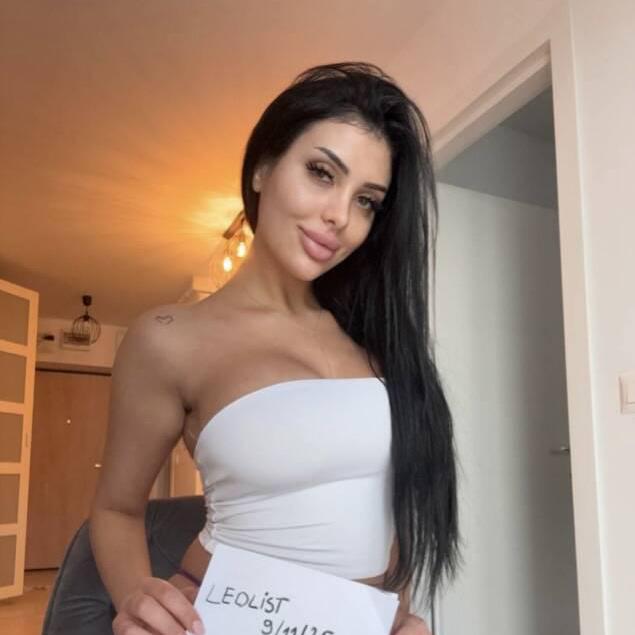 
                        Cash only Julissa
                     is Female Escorts. | Thunder Bay | Ontario | Canada | canadatopescorts.com 