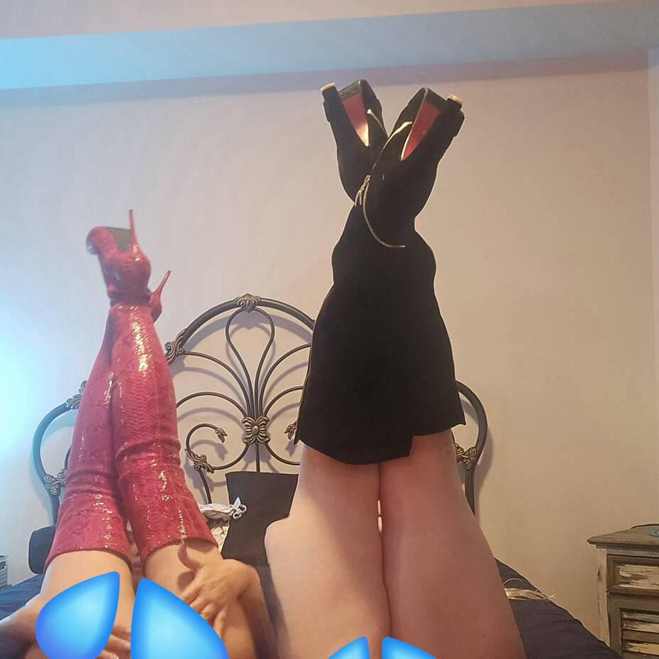 
                        The ONLY Goddesses
                     is Female Escorts. | Toronto | Ontario | Canada | canadatopescorts.com 