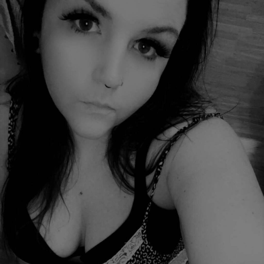 
                        Sav
                     is Female Escorts. | Ottawa | Ontario | Canada | canadatopescorts.com 