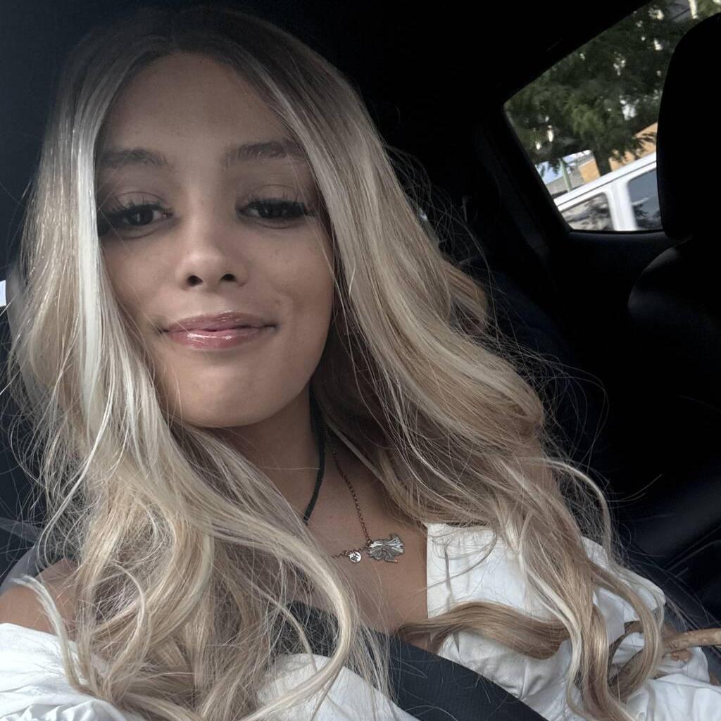 
                        Indiedaisies
                     is Female Escorts. | Kelowna | British Columbia | Canada | canadatopescorts.com 