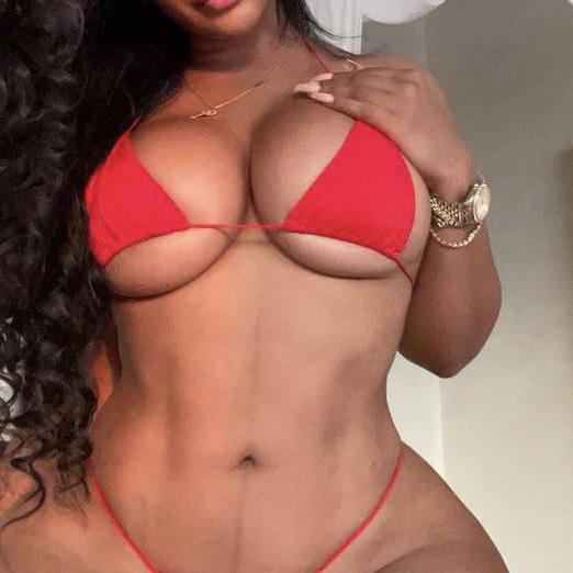 
                        Bella
                     is Female Escorts. | Guelph | Ontario | Canada | canadatopescorts.com 