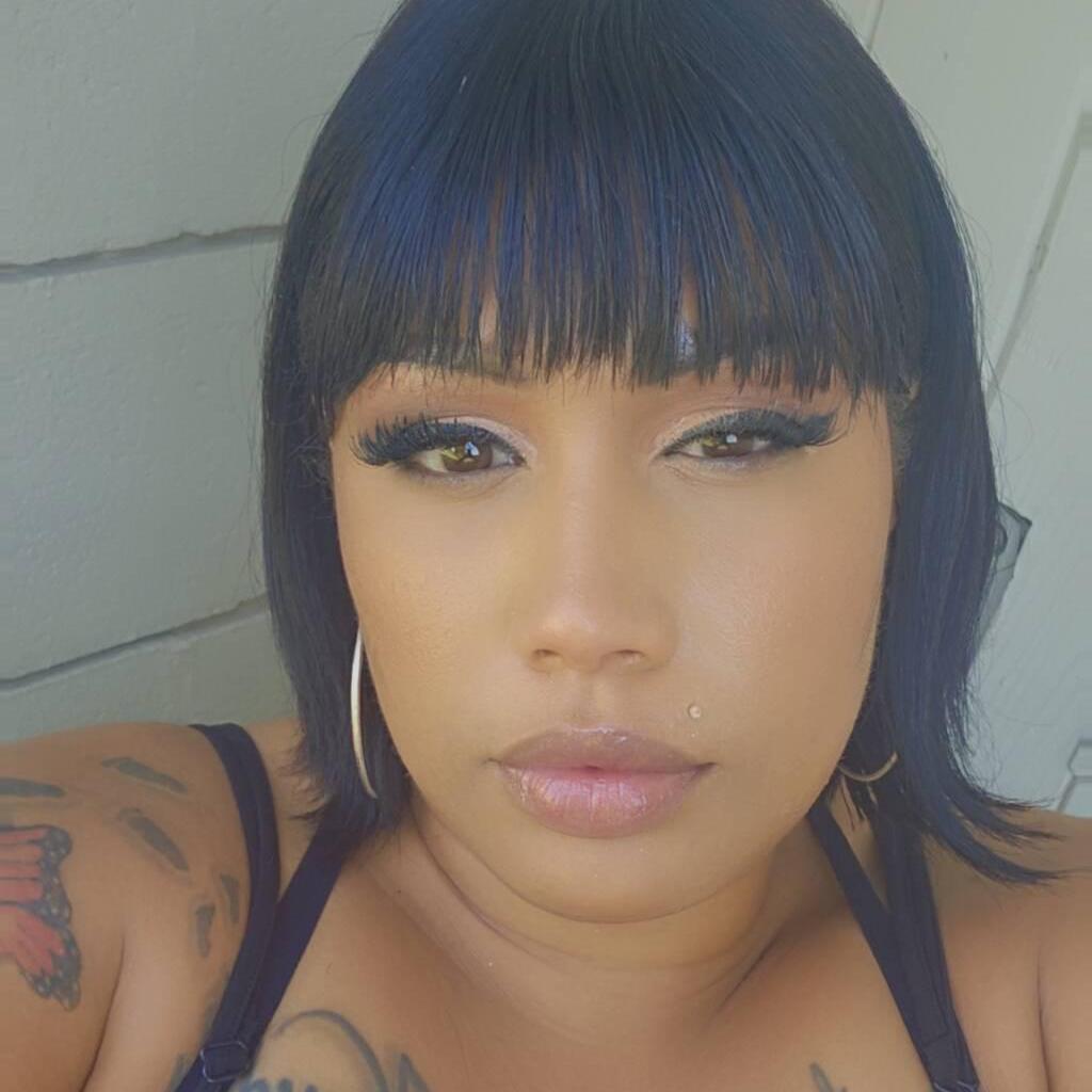 
                        Rihanna
                     is Female Escorts. | Kitchener | Ontario | Canada | canadatopescorts.com 