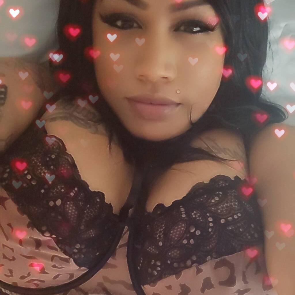 
                        Rihanna
                     is Female Escorts. | Kitchener | Ontario | Canada | canadatopescorts.com 