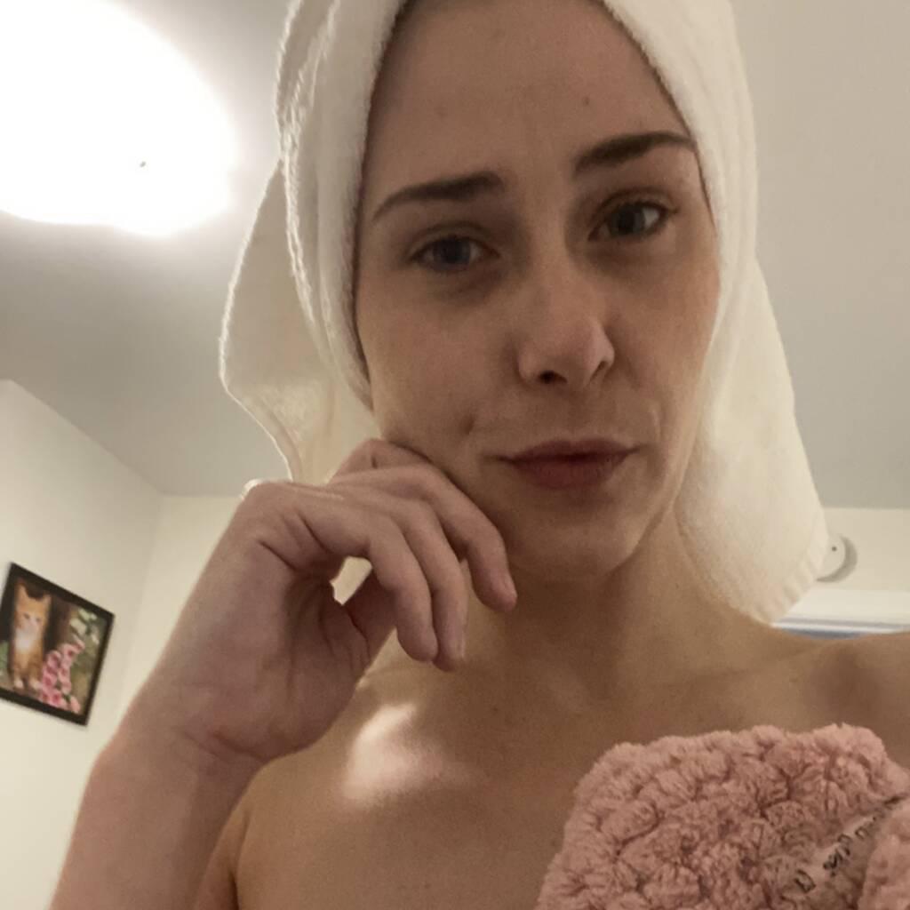 
                        Ally
                     is Female Escorts. | Barrie | Ontario | Canada | canadatopescorts.com 