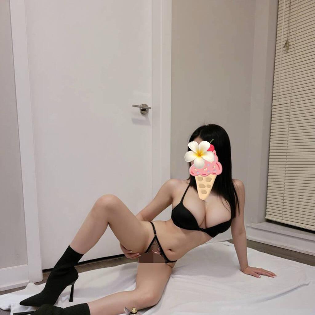 
                        Yoki
                     is Female Escorts. | Calgary | Alberta | Canada | canadatopescorts.com 