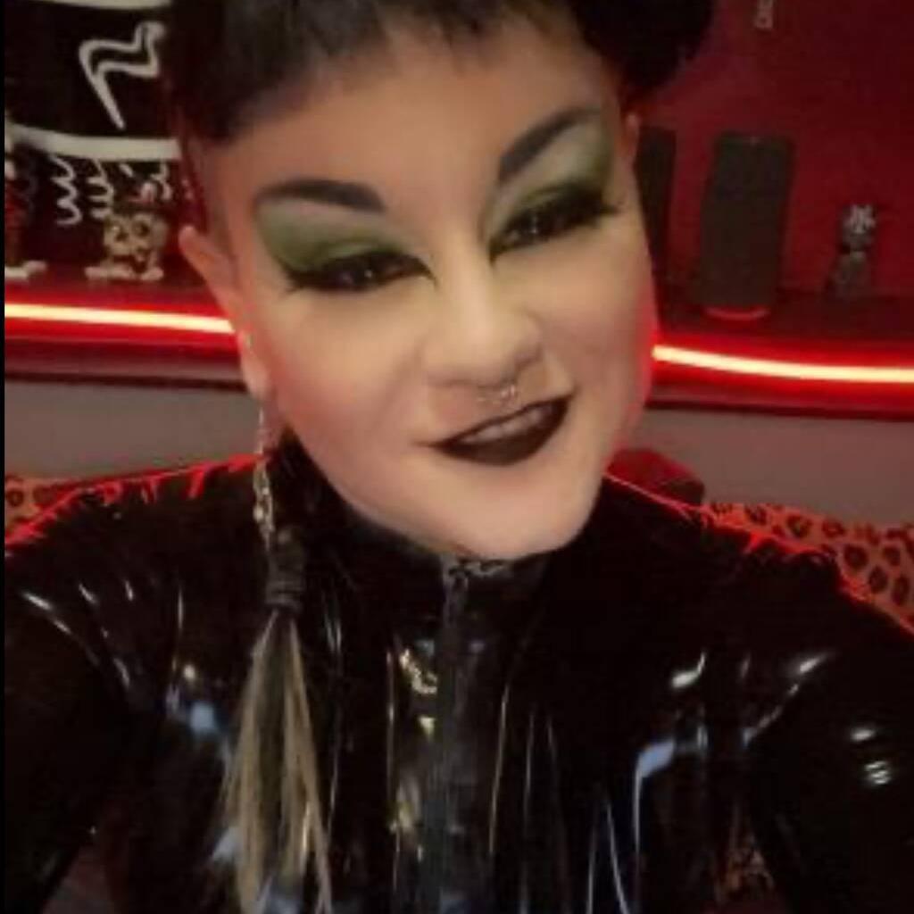 
                        Marcinda Desade
                     is Female Escorts. | Edmonton | Alberta | Canada | canadatopescorts.com 