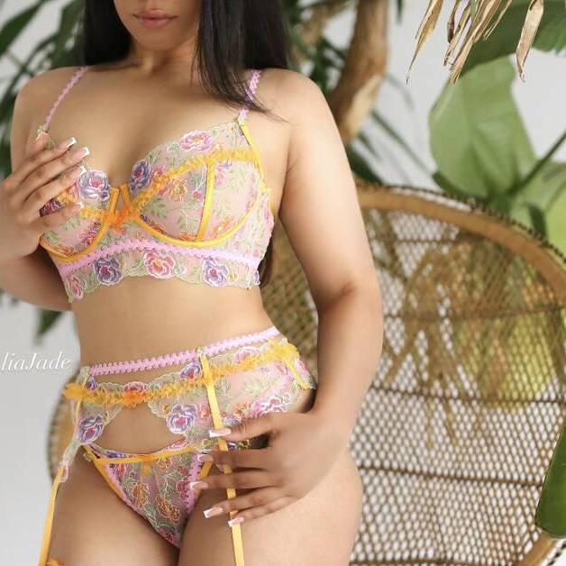 
                        Julia Jade
                     is Female Escorts. | Guelph | Ontario | Canada | canadatopescorts.com 