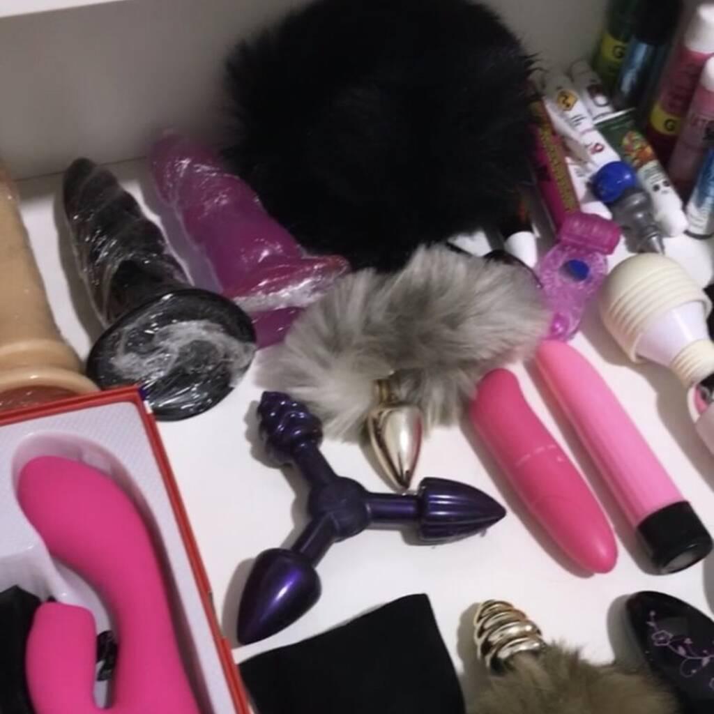 
                        Lova
                     is Female Escorts. | Saguenay | Quebec | Canada | canadatopescorts.com 