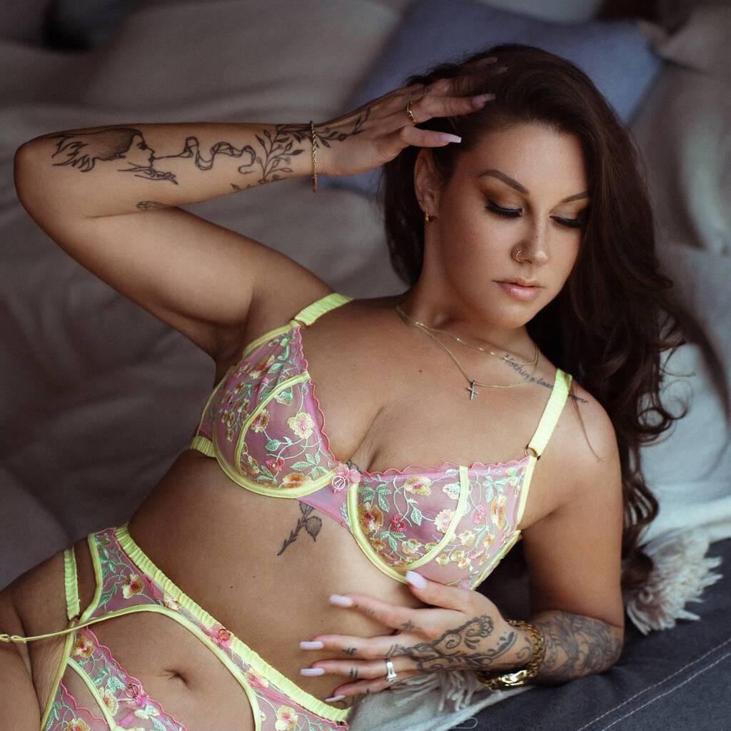 
                        Laurie Desrosiers
                     is Female Escorts. | Montreal | Quebec | Canada | canadatopescorts.com 