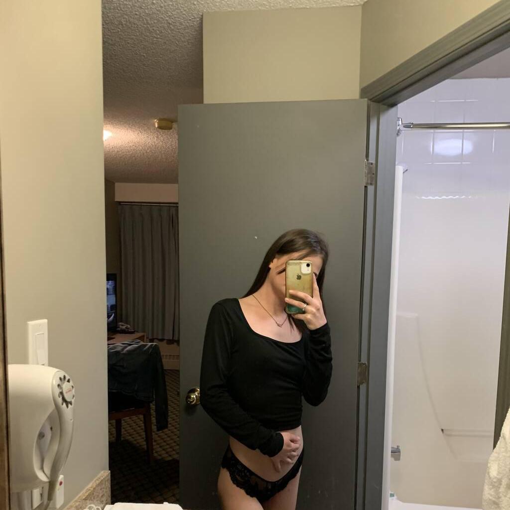 
                        Mckenna
                     is Female Escorts. | St. Albert | Alberta | Canada | canadatopescorts.com 