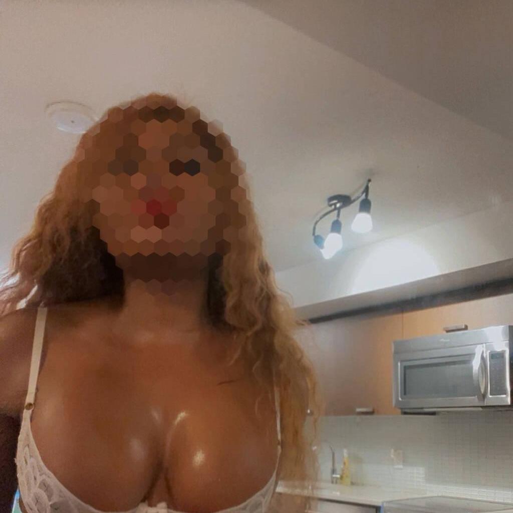 
                        Stacey
                     is Female Escorts. | Ft Mcmurray | Alberta | Canada | canadatopescorts.com 