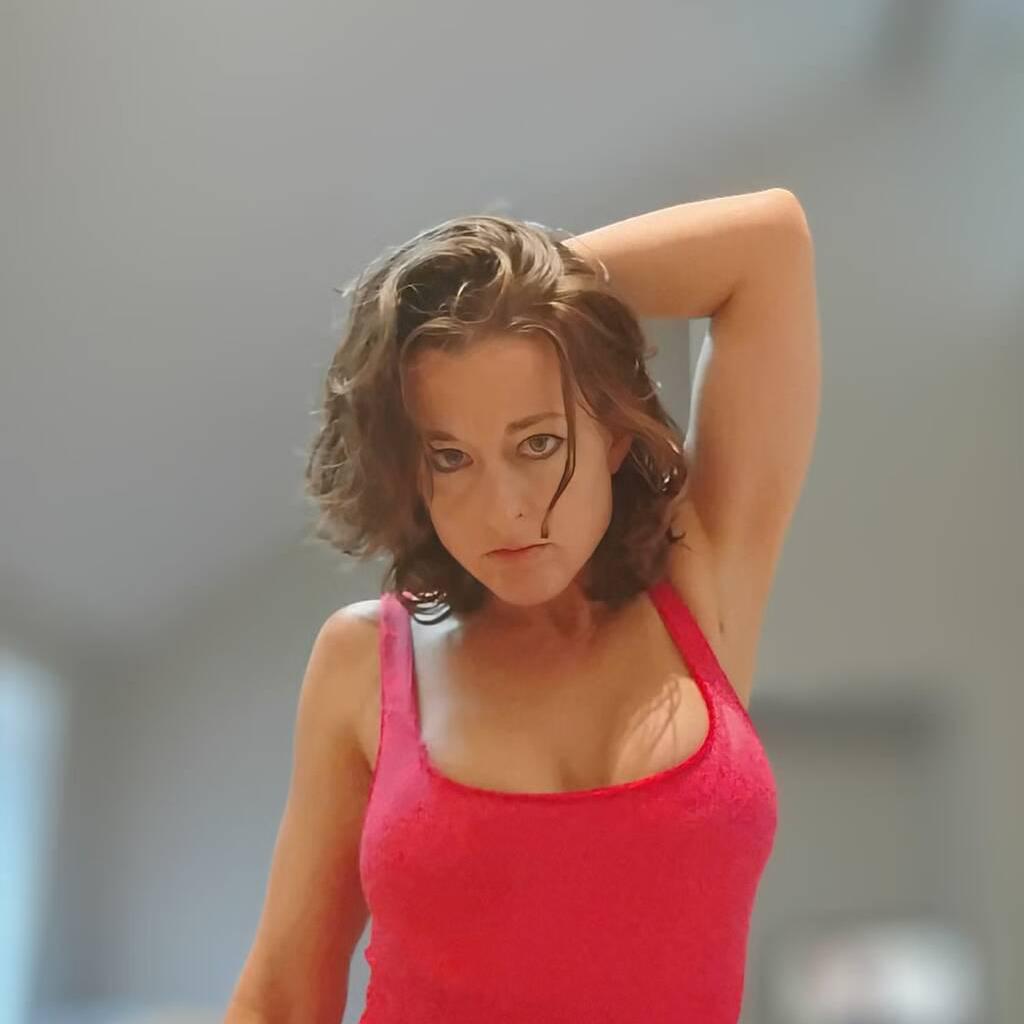 
                        Kim
                     is Female Escorts. | Calgary | Alberta | Canada | canadatopescorts.com 