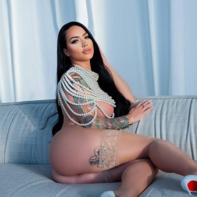 
                        Grace Elizabeth
                     is Female Escorts. | Toronto | Ontario | Canada | canadatopescorts.com 