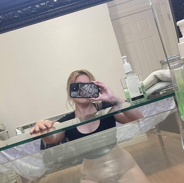 
                        Amber
                     is Female Escorts. | Calgary | Alberta | Canada | canadatopescorts.com 