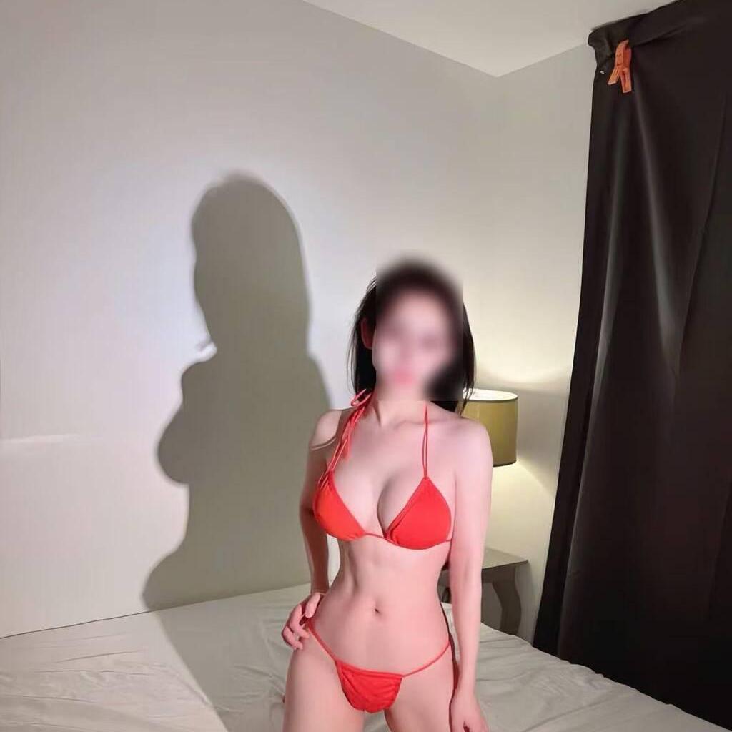 
                        Cherry
                     is Female Escorts. | Toronto | Ontario | Canada | canadatopescorts.com 