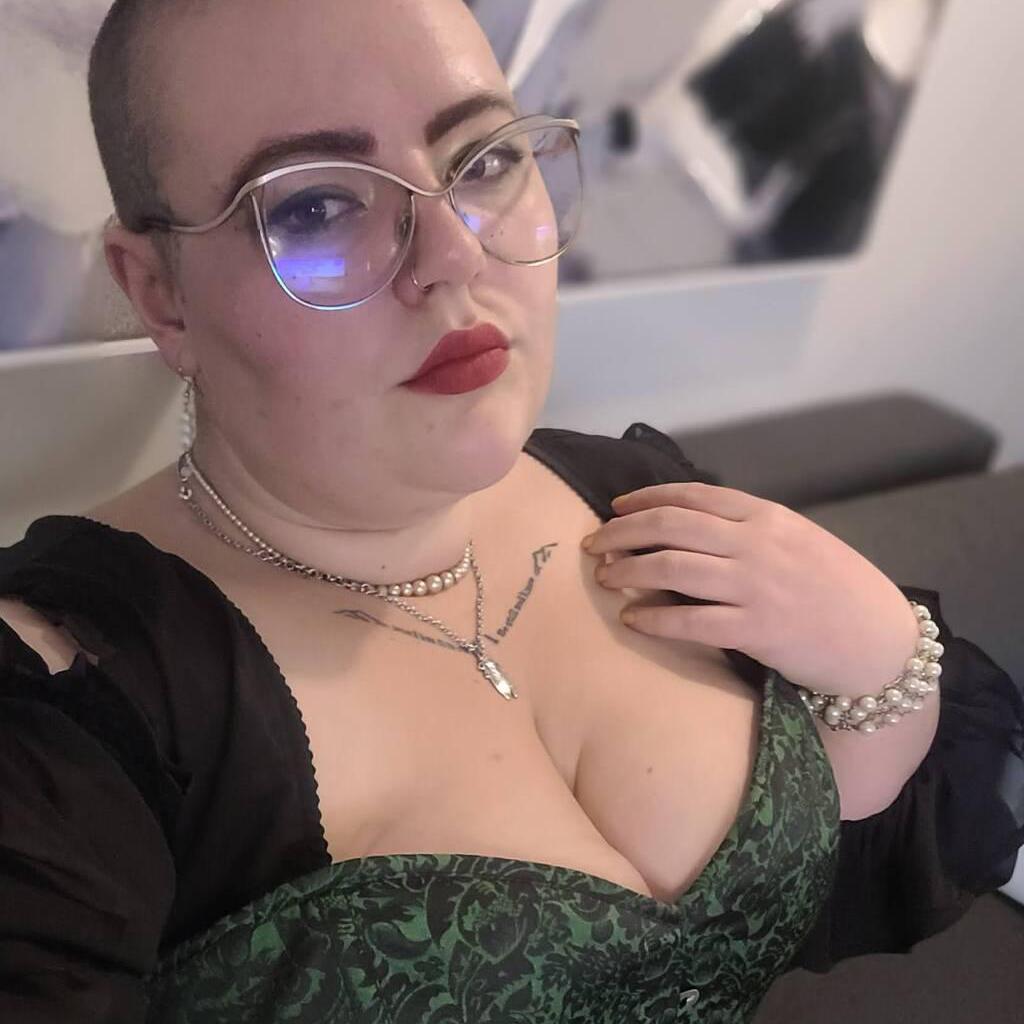 
                        Clara Limon
                     is Female Escorts. | Kamloops | British Columbia | Canada | canadatopescorts.com 