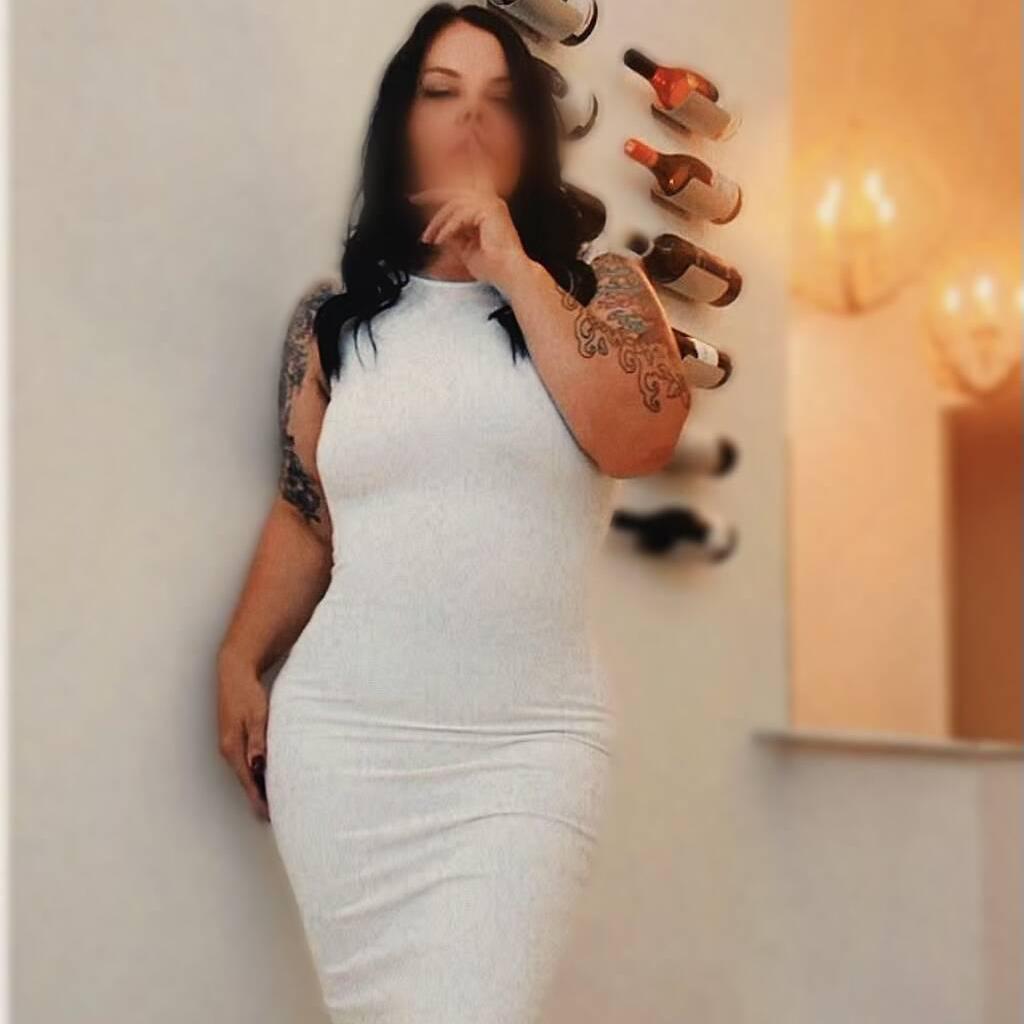 
                        Naughty Knickers
                     is Female Escorts. | Nanaimo | British Columbia | Canada | canadatopescorts.com 