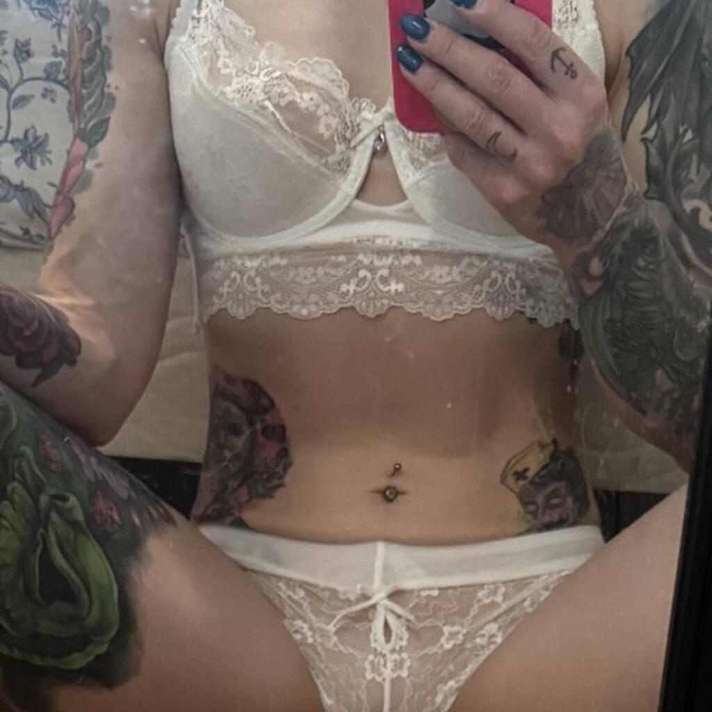 
                        Alice
                     is Female Escorts. | Nanaimo | British Columbia | Canada | canadatopescorts.com 