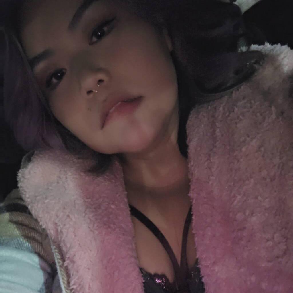 
                        Hunnay hayze
                     is Female Escorts. | Prince George | British Columbia | Canada | canadatopescorts.com 