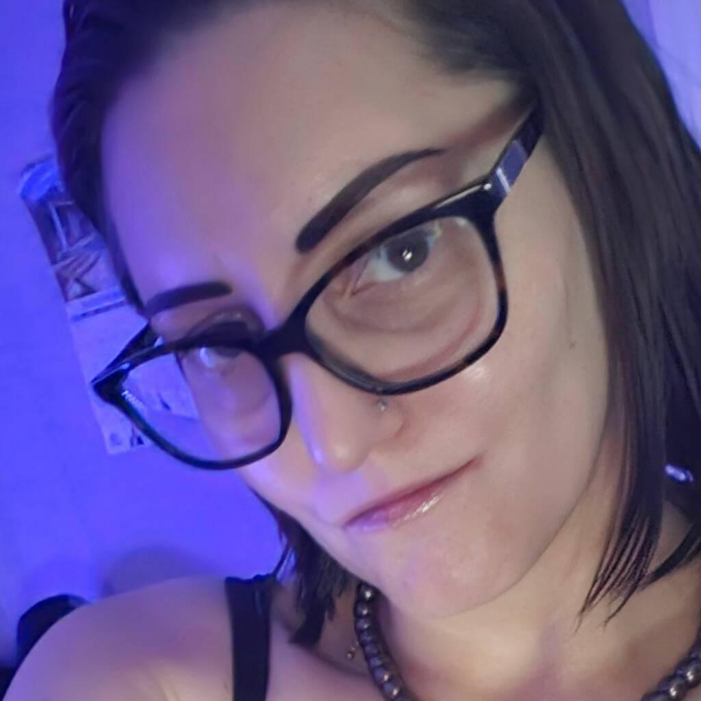 
                        Luscious Lori Alexandra
                     is Female Escorts. | Winnipeg | Manitoba | Canada | canadatopescorts.com 