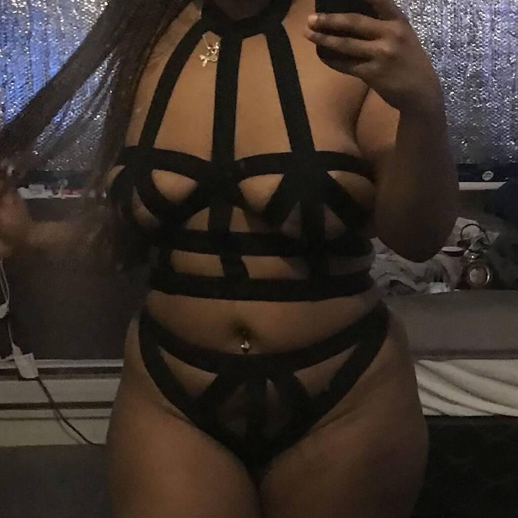 
                        Keosha
                     is Female Escorts. | Montreal | Quebec | Canada | canadatopescorts.com 