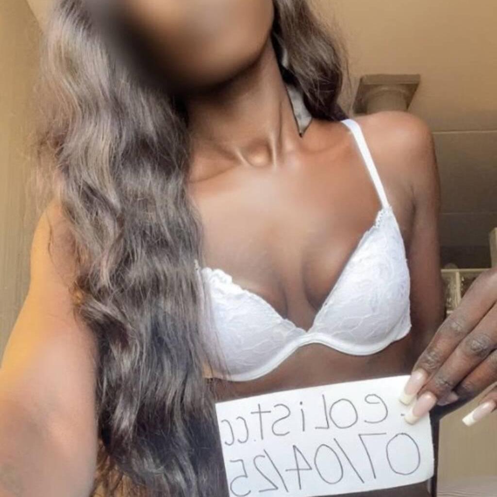 
                        Nia
                     is Female Escorts. | Ft Mcmurray | Alberta | Canada | canadatopescorts.com 