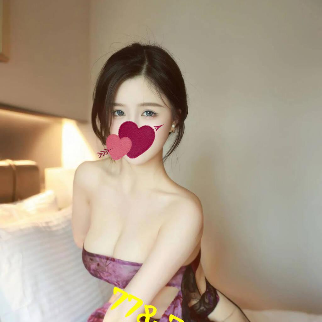 
                        Candy
                     is Female Escorts. | Vancouver | British Columbia | Canada | canadatopescorts.com 
