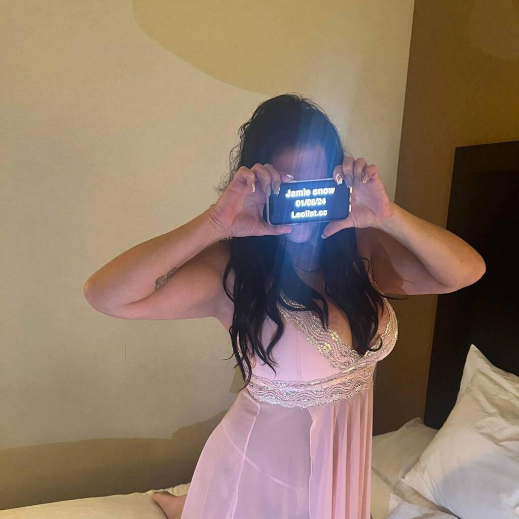 
                        Jamie Snow
                     is Female Escorts. | Hamilton | Ontario | Canada | canadatopescorts.com 