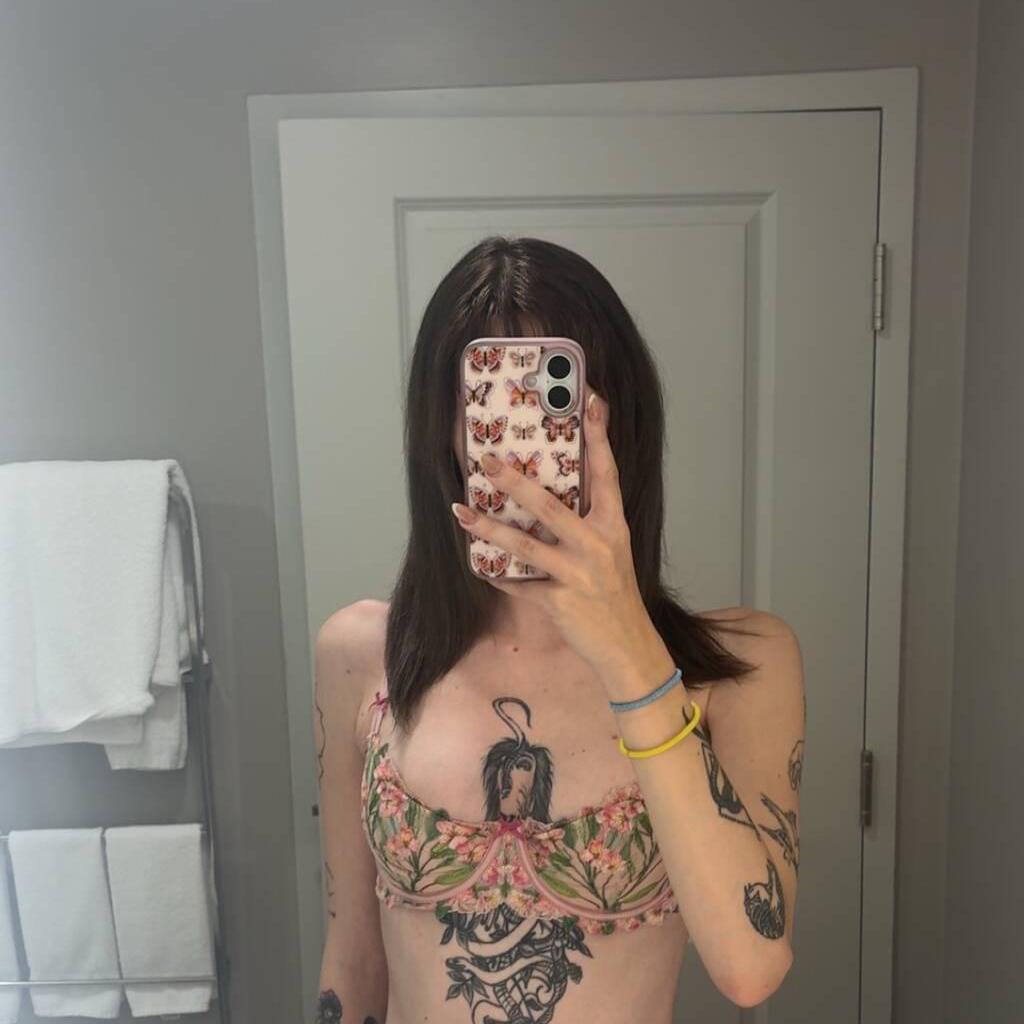 
                        Serena
                     is Female Escorts. | Hamilton | Ontario | Canada | canadatopescorts.com 