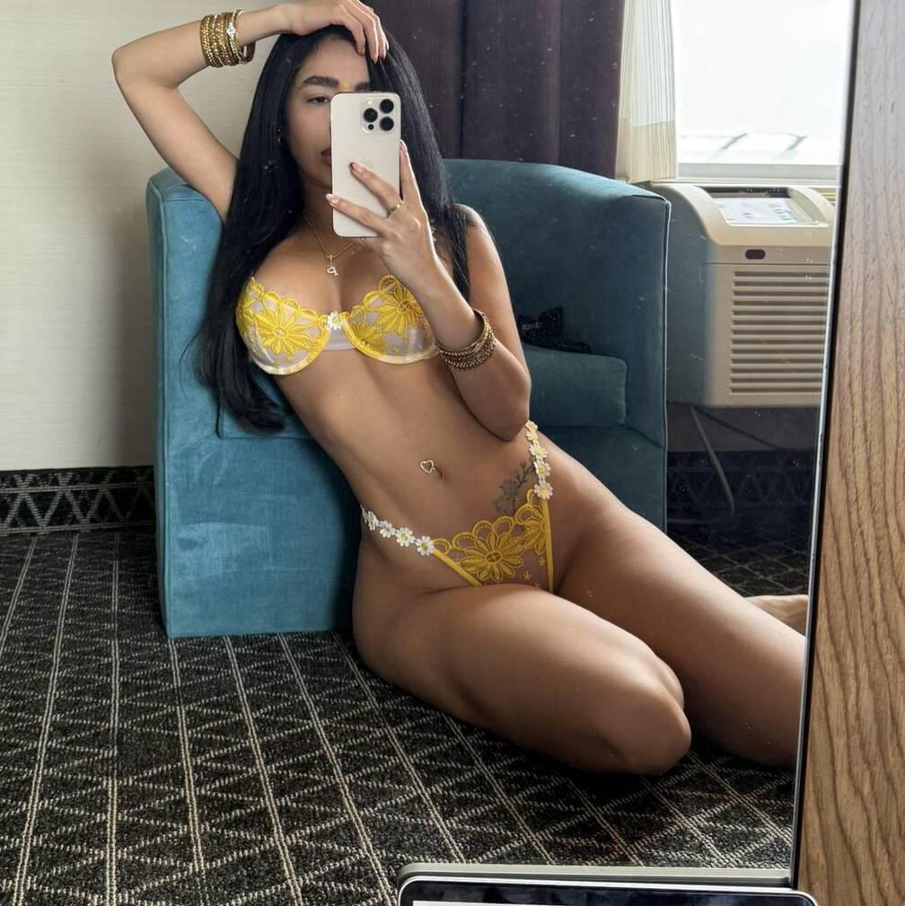 
                        Laila
                     is Female Escorts. | Toronto | Ontario | Canada | canadatopescorts.com 