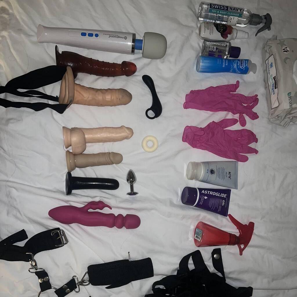 
                        Renée
                     is Female Escorts. | Winnipeg | Manitoba | Canada | canadatopescorts.com 