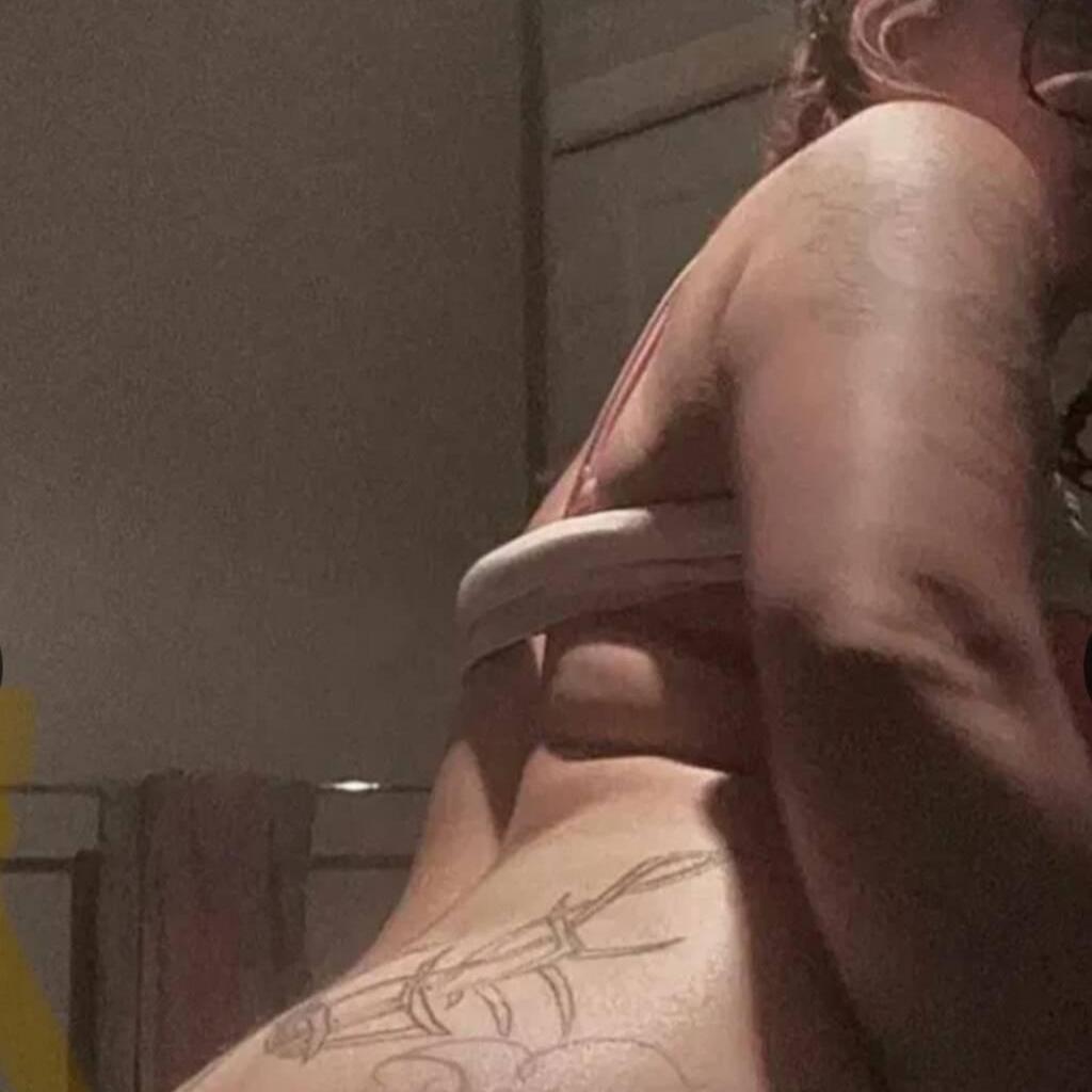 
                        Bonnie
                     is Female Escorts. | Saguenay | Quebec | Canada | canadatopescorts.com 