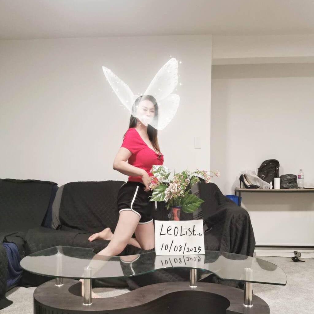 
                        YiYi
                     is Female Escorts. | Toronto | Ontario | Canada | canadatopescorts.com 