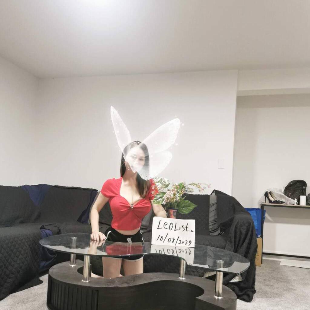 
                        YiYi
                     is Female Escorts. | Toronto | Ontario | Canada | canadatopescorts.com 