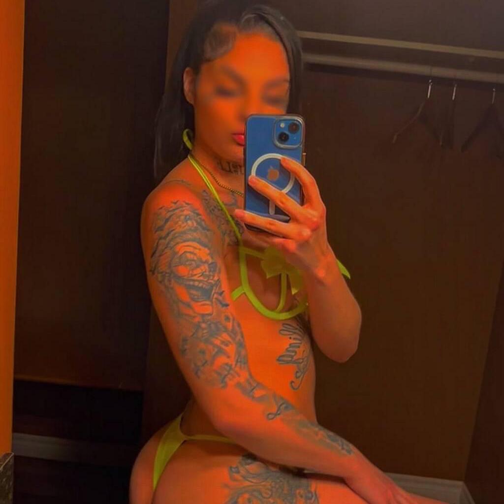 
                        Tatiana&Maya
                     is Female Escorts. | Sarnia | Ontario | Canada | canadatopescorts.com 