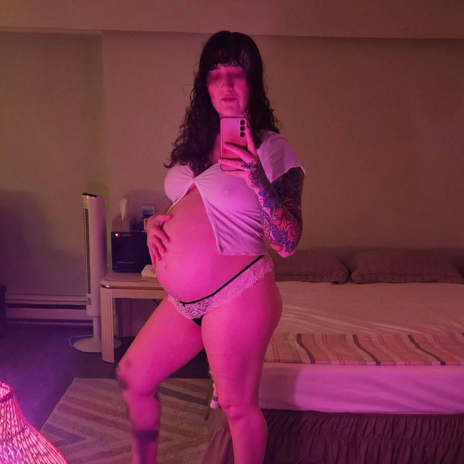 
                        Mabel
                     is Female Escorts. | Vancouver | British Columbia | Canada | canadatopescorts.com 