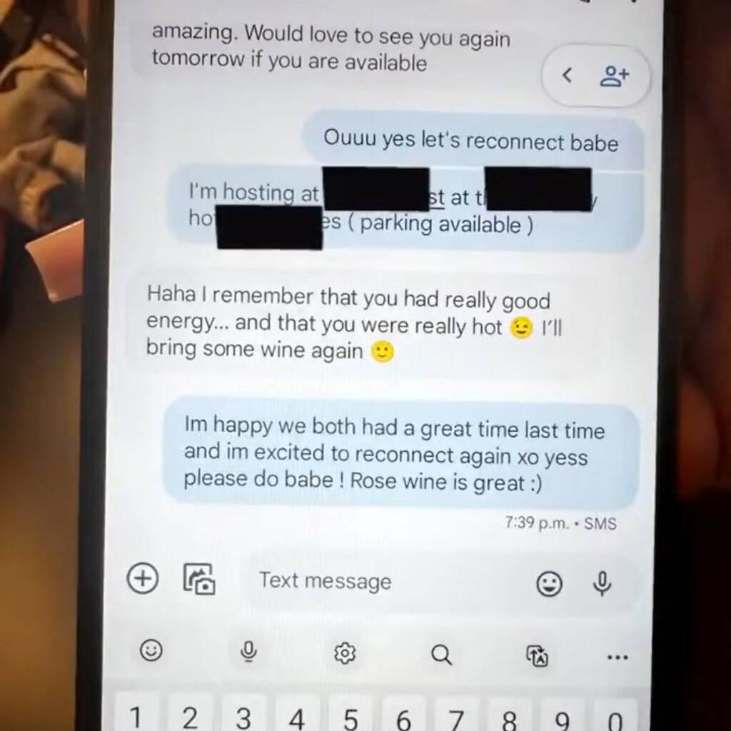 
                        Mercedes
                     is Female Escorts. | Kingston | Ontario | Canada | canadatopescorts.com 