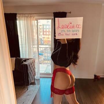 
                        L ii n a
                     is Female Escorts. | Montreal | Quebec | Canada | canadatopescorts.com 