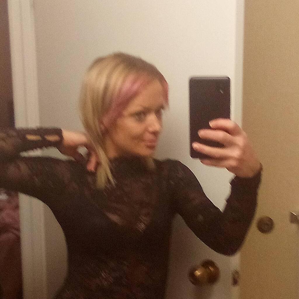 
                        Chrissy
                     is Female Escorts. | Winnipeg | Manitoba | Canada | canadatopescorts.com 