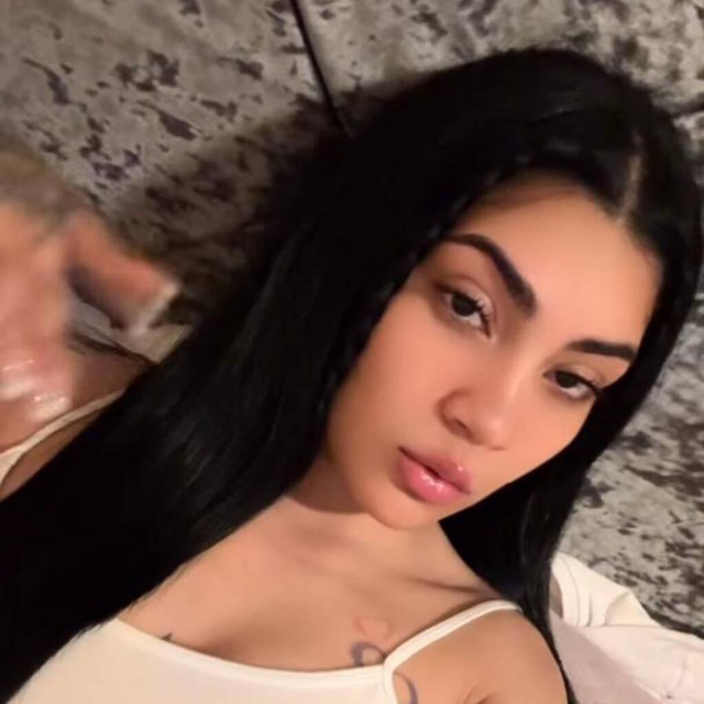 
                        Chloe
                     is Female Escorts. | Yukon | Yukon | Canada | canadatopescorts.com 