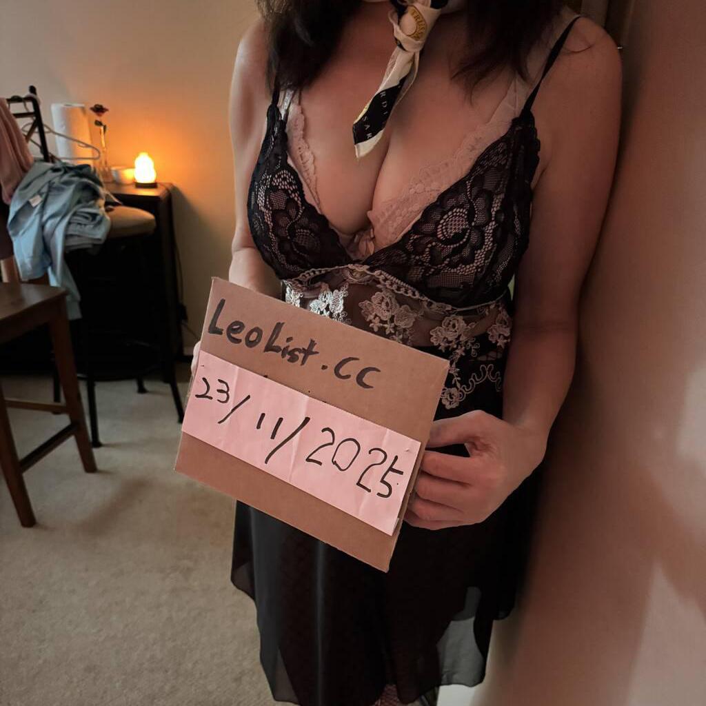 
                        Lina
                     is Female Escorts. | Abbotsford | British Columbia | Canada | canadatopescorts.com 