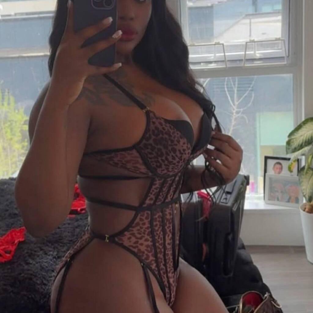 
                        Aaliyah
                     is Female Escorts. | windsor | Ontario | Canada | canadatopescorts.com 