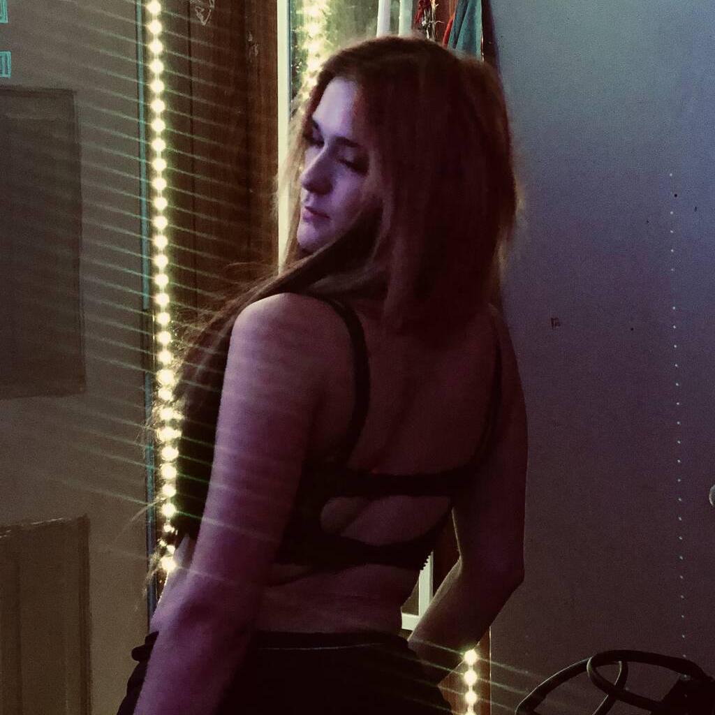 
                        Lilmiss Cece - no deposit
                     is Female Escorts. | Kelowna | British Columbia | Canada | canadatopescorts.com 