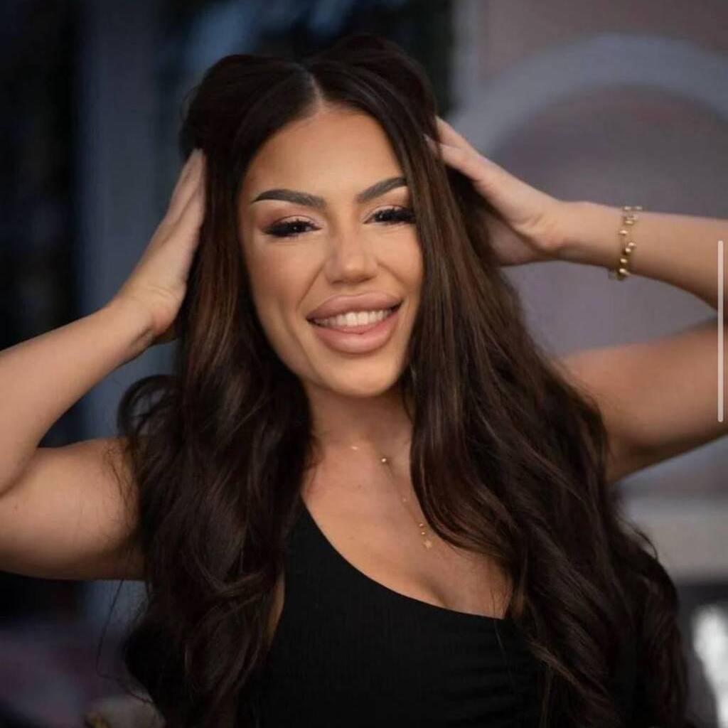 
                        aliona
                     is Female Escorts. | Sudbury | Ontario | Canada | canadatopescorts.com 