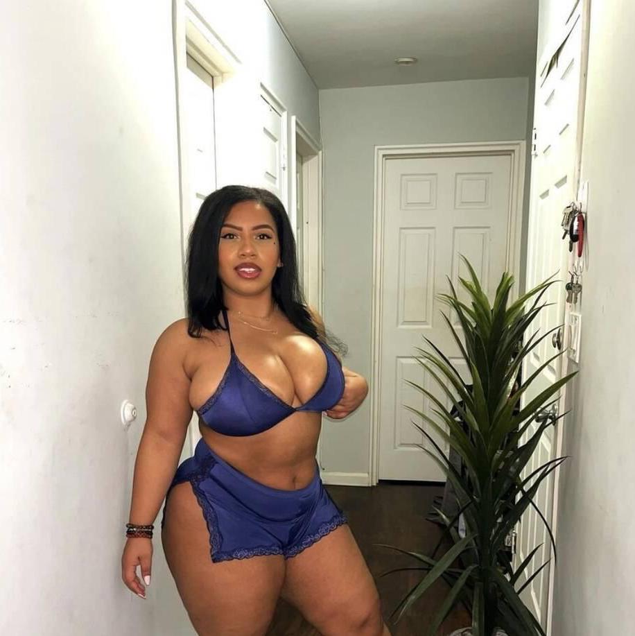 
                        Lauryy
                     is Female Escorts. | Quebec City | Quebec | Canada | canadatopescorts.com 