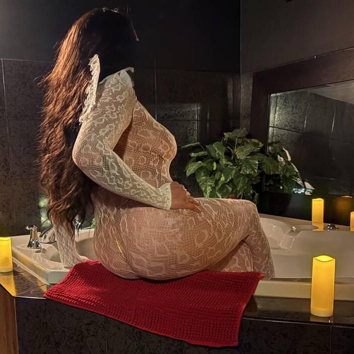 
                        Isabella
                     is Female Escorts. | Winnipeg | Manitoba | Canada | canadatopescorts.com 