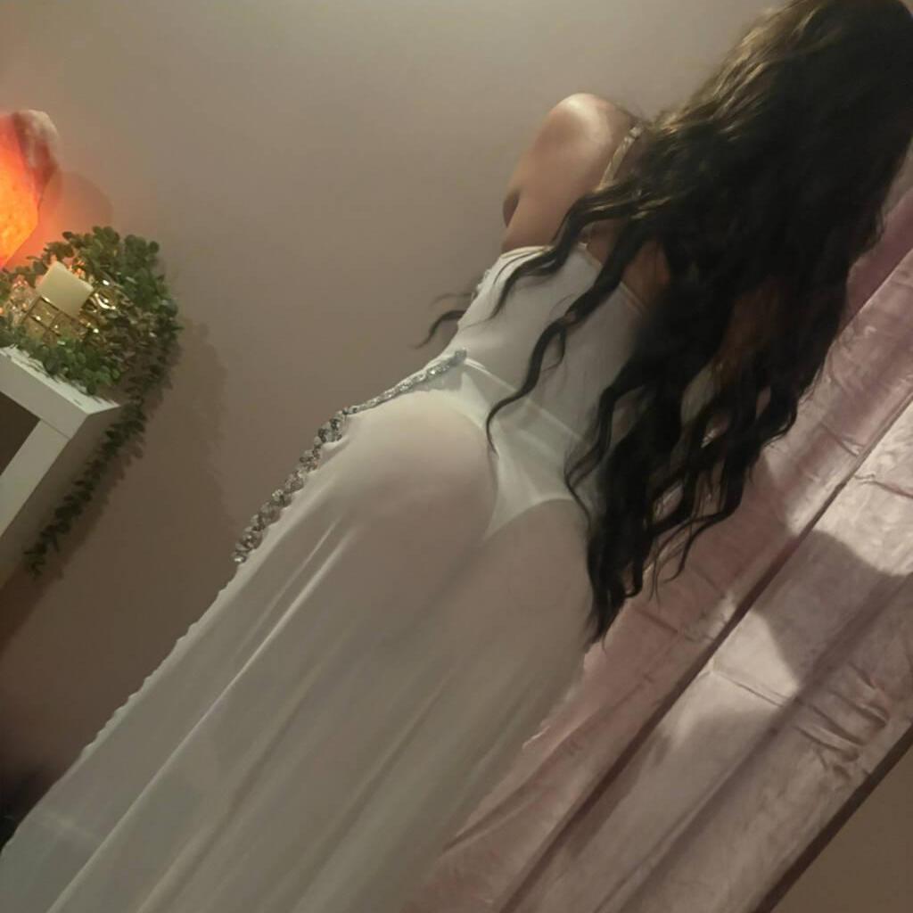 
                        Isabella
                     is Female Escorts. | Winnipeg | Manitoba | Canada | canadatopescorts.com 