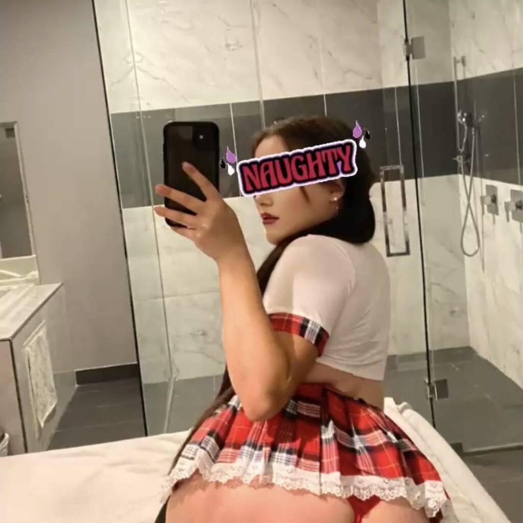 
                        Aria
                     is Female Escorts. | Barrie | Ontario | Canada | canadatopescorts.com 