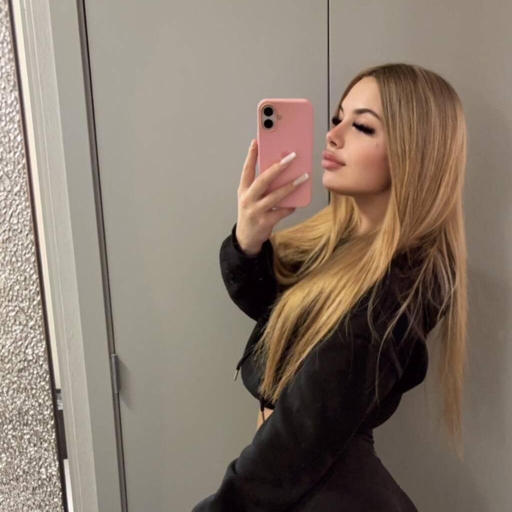 
                        AmberXo -Dernière Journée
                     is Female Escorts. | Trois Rivieres | Quebec | Canada | canadatopescorts.com 