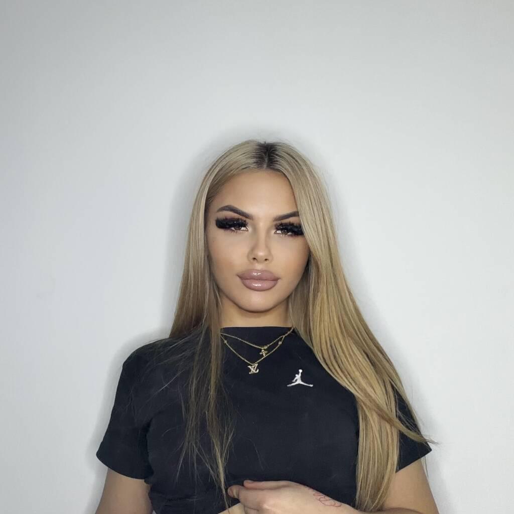 
                        AmberXo -Dernière Journée
                     is Female Escorts. | Trois Rivieres | Quebec | Canada | canadatopescorts.com 